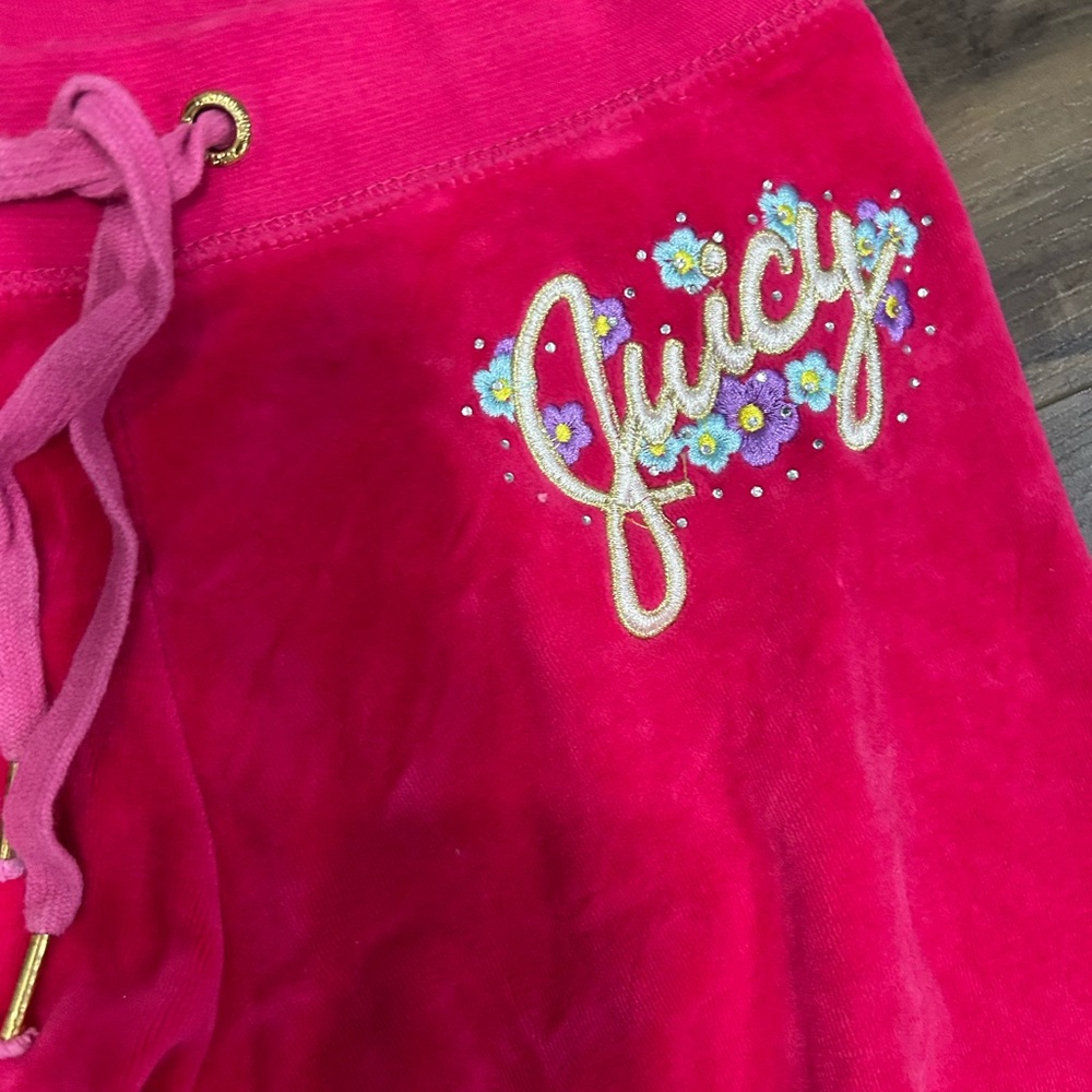 Juicy Couture Pink Velour Set - Picture 3 of 8